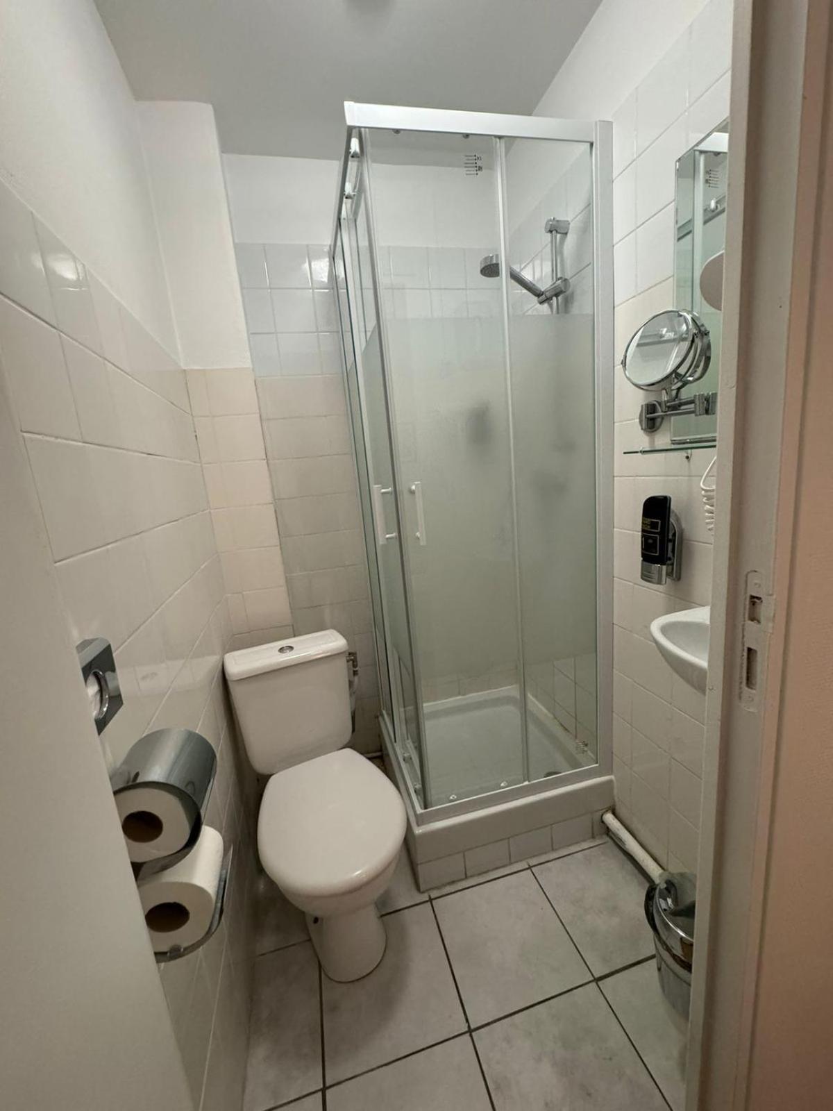 Etoiles De Mantes Hotel Екстериор снимка